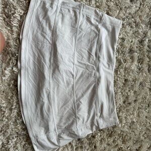 Lululemon Pace Rival Size 8 White Skort Golf Tennis Athletic